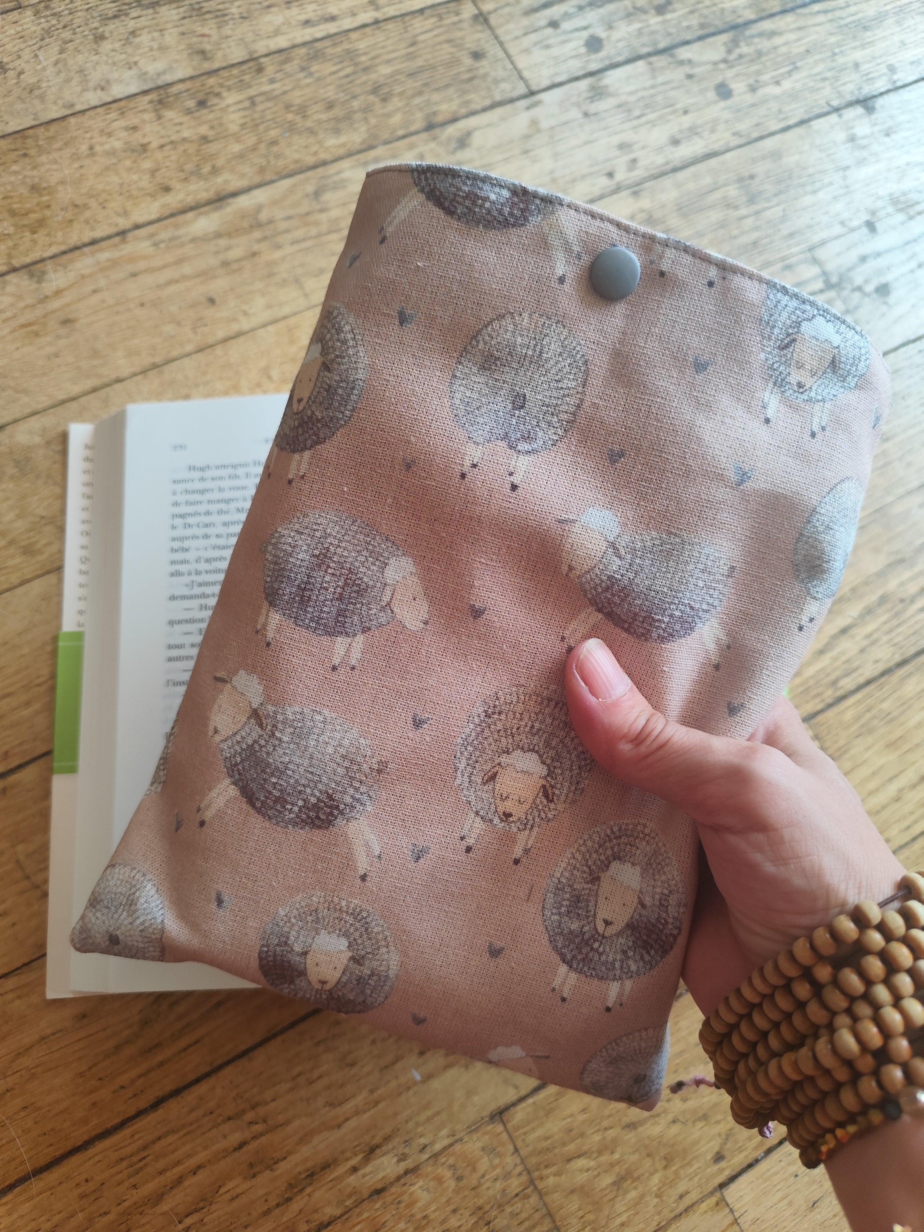 Pochette Les Nomades – Moutons roses