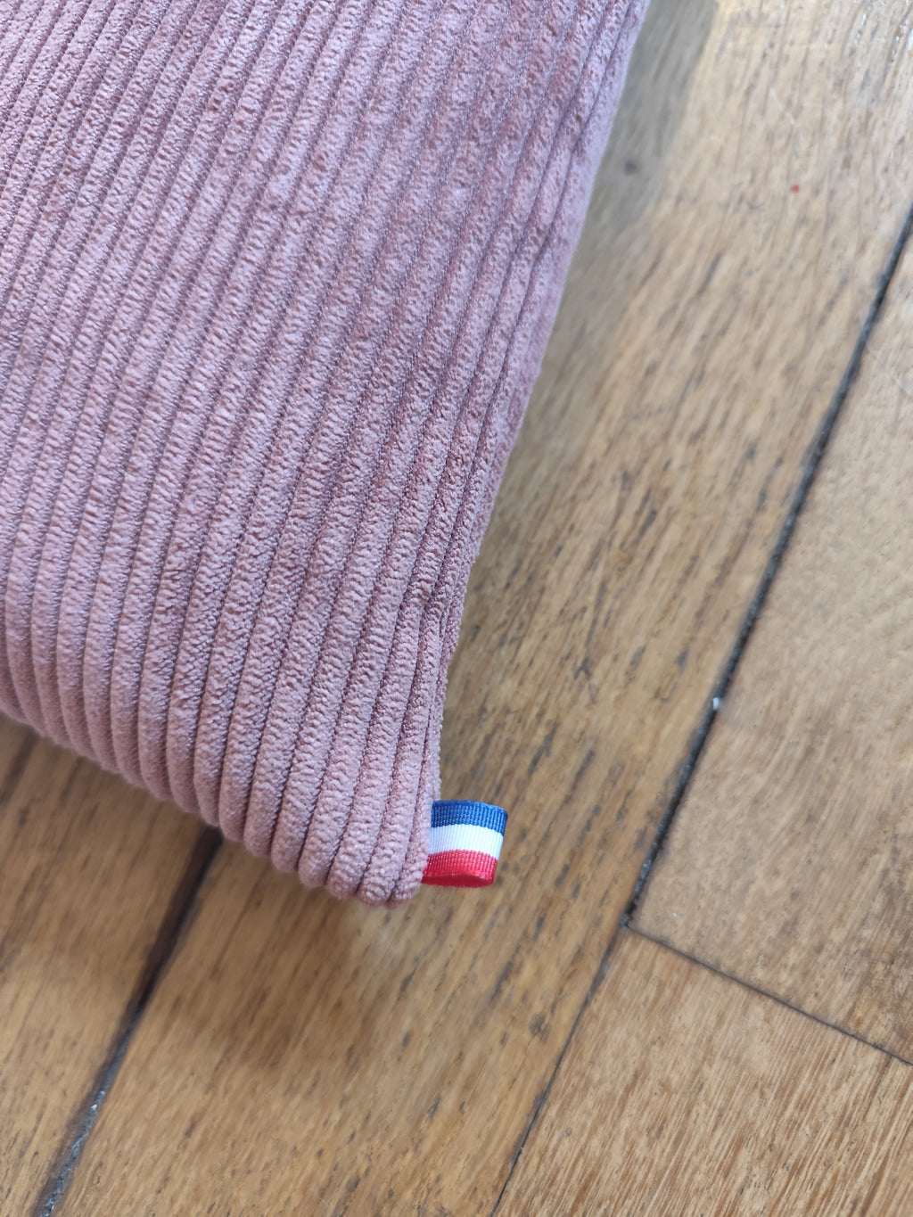 Pochette livre & liseuse Velours rose poudré – Moelleuse bouton-pression