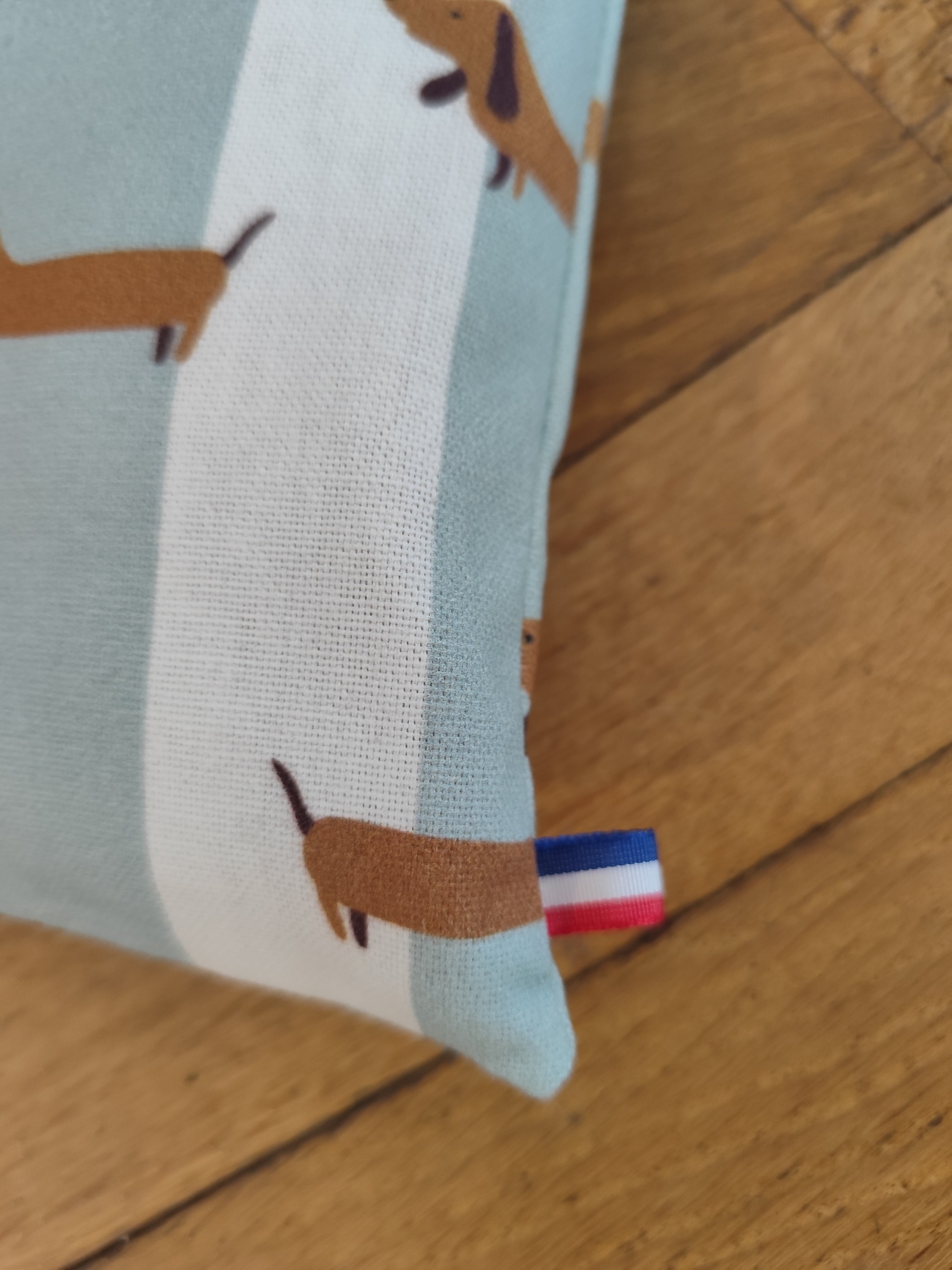 Pochette livre & liseuse Teckels – Moelleuse scratch tissu