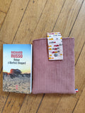 Pochette livre & liseuse Velours rose poudré – Moelleuse bouton-pression