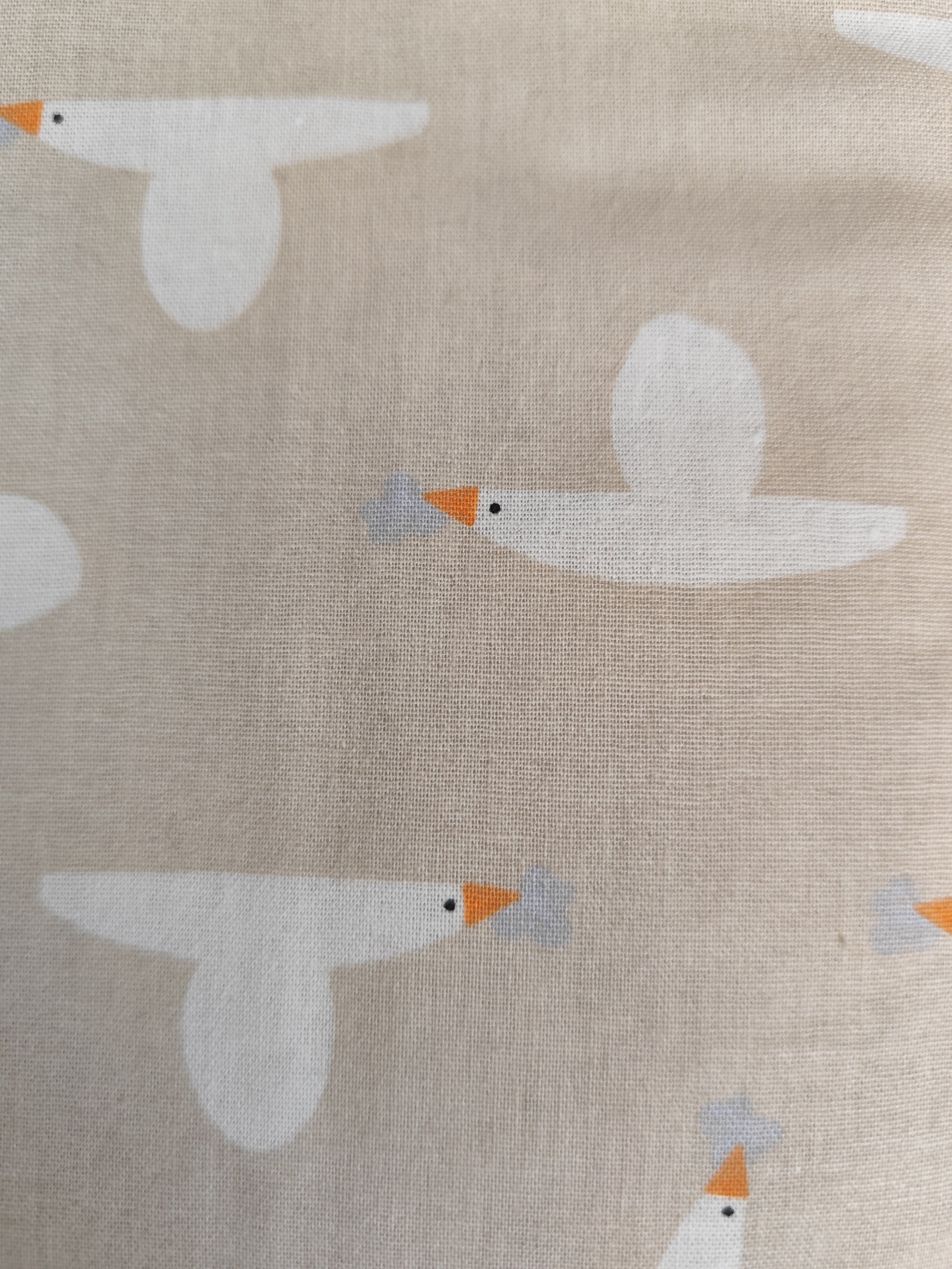 Lined and quilted pouch – Seagulls