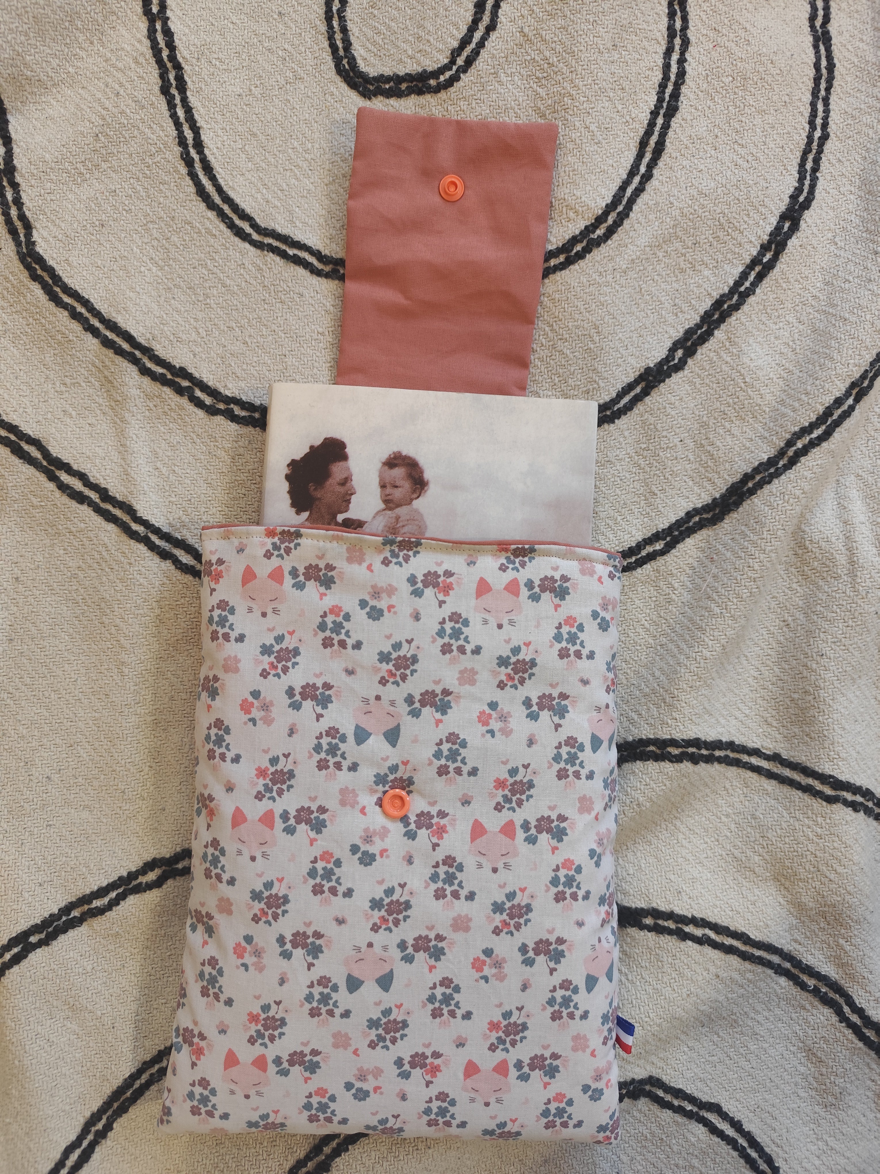 Housse livre & liseuse renards & fleurs – Moelleuse bouton-pression